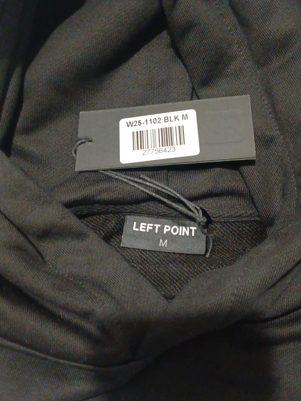 letf point black crewneck